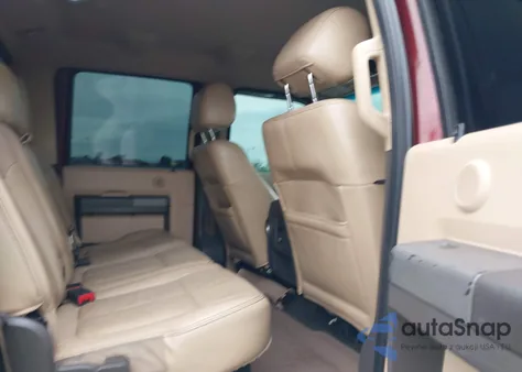 2012 Ford F-250 Lariat из США, поврежденный, VIN 1FT7W2BT2CEA24873